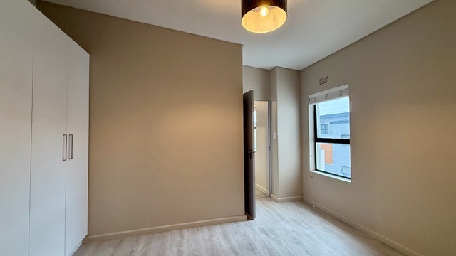 To Let 1 Bedroom Property for Rent in Table View Western Cape